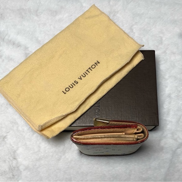 Louis Vuitton Murakami White Multicolor Porte Monn Card Holder(Date Code:MI0043) - Picture 7 of 17